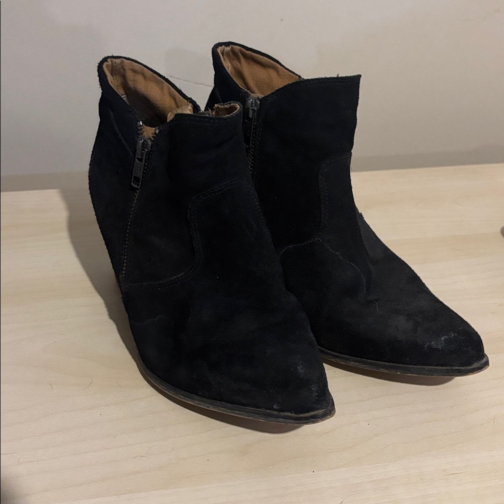 Steve Madden Black Leather Ankle Boots